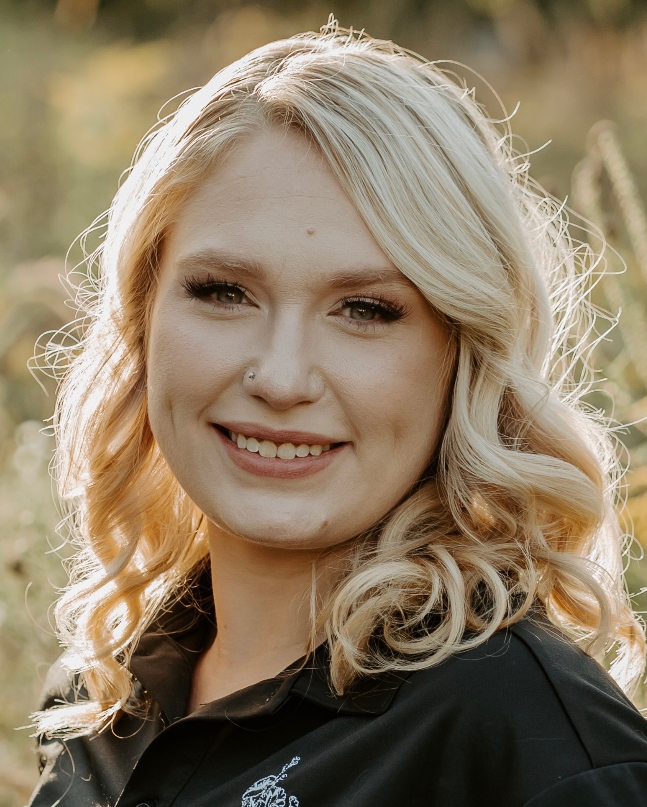 Emily, founder of The Velvet Ledger